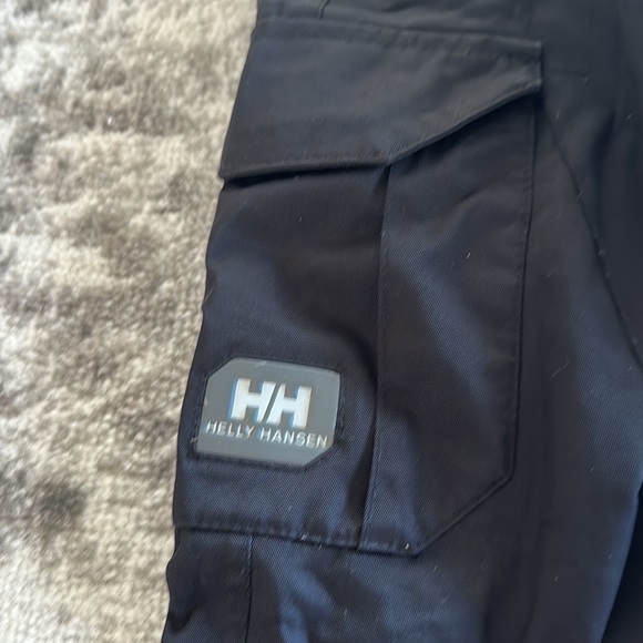 Helly Hansen ski/ snowboard pants. - Picture 7 of 7